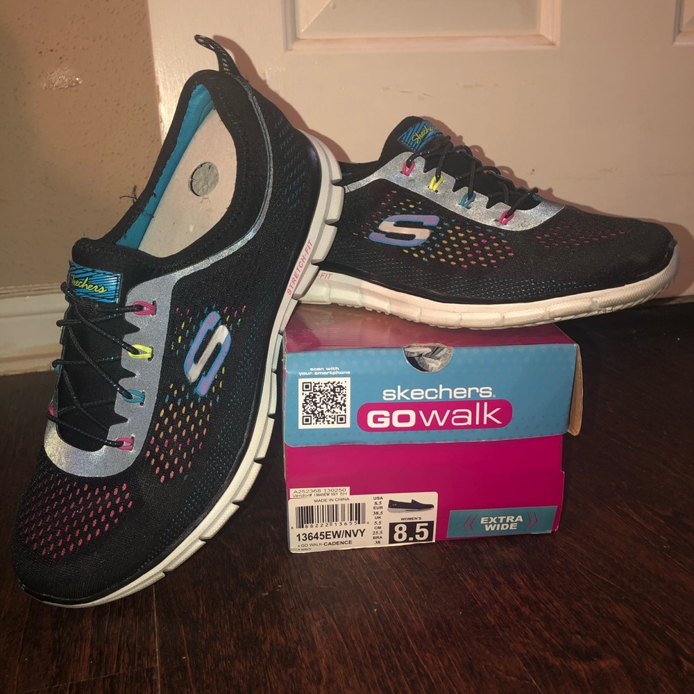 Sketchers 8.5
